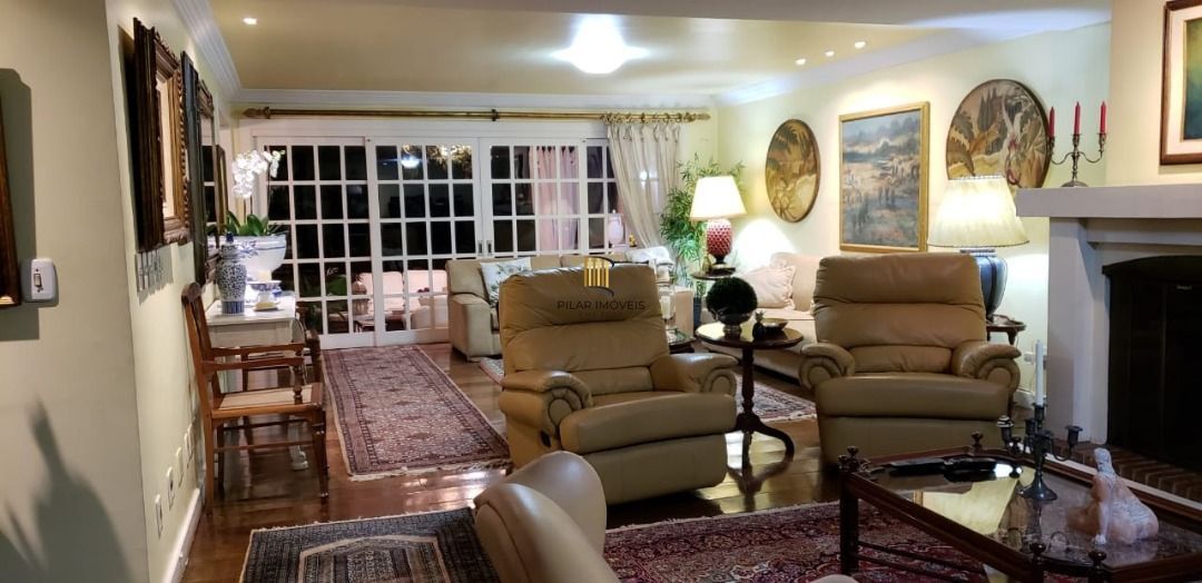 Casa Condominio para Venda - 451m², 5 dormitórios, sendo 3 suites, 4 vagas - Santa Tereza