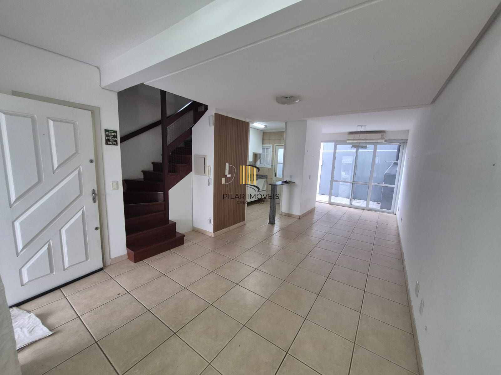 Casa Condominio para Venda - 205m², 3 dormitórios, sendo 1 suites, 2 vagas - Vila Assunção