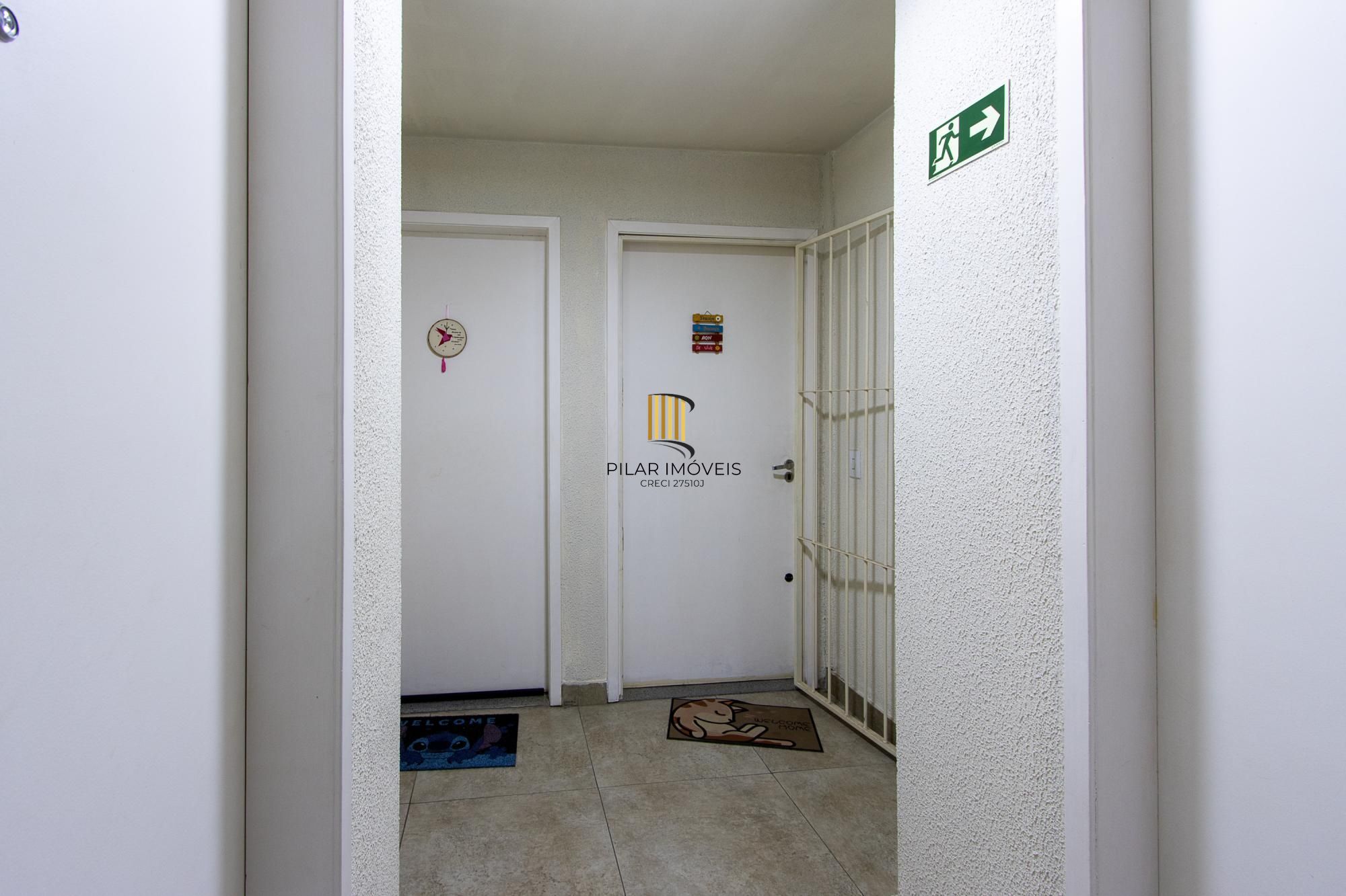 Apartamento Semimobiliado de 2 Quartos na Glória, Porto Alegre