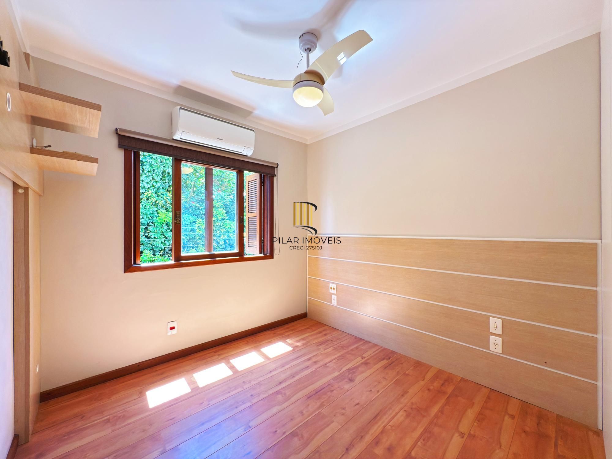 Apartamento desocupado, 2 quartos (1 suite), 2 vagas - Bairro Tristeza