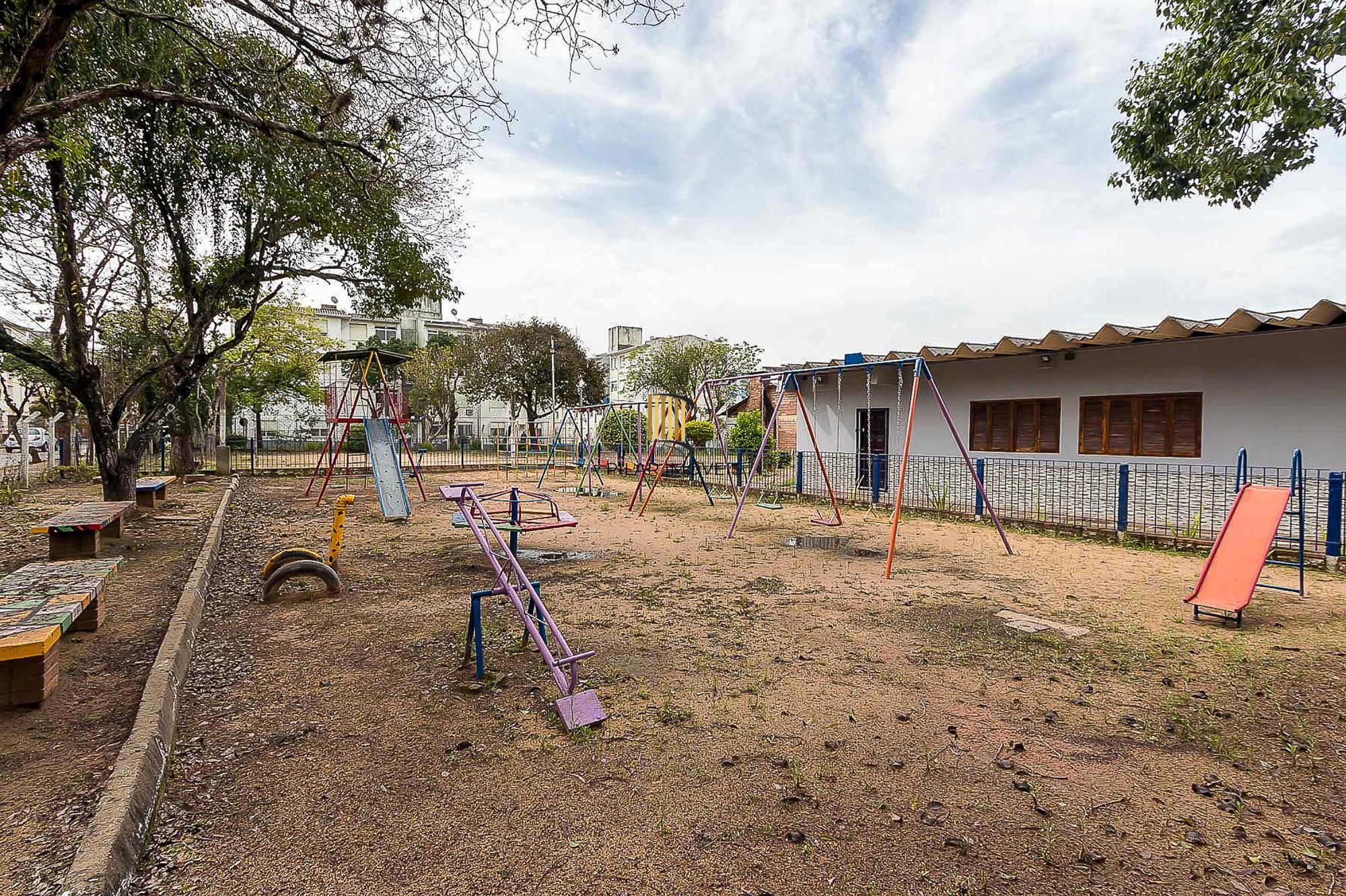 Apartamento 3 dormitórios no bairro Cristal