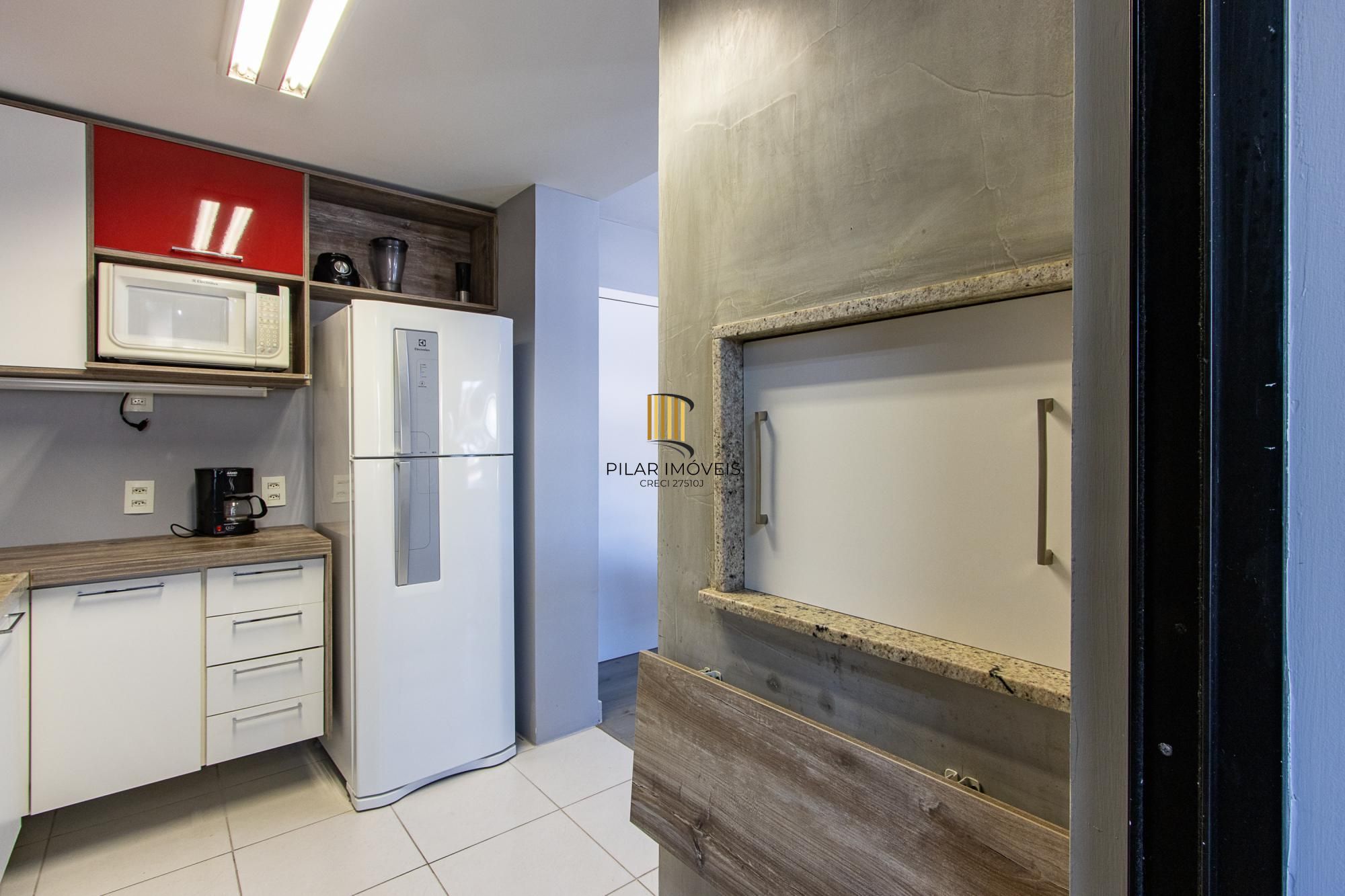 Apartamento com 2 quartos e 65m² à venda em Tristeza, Porto Alegre.