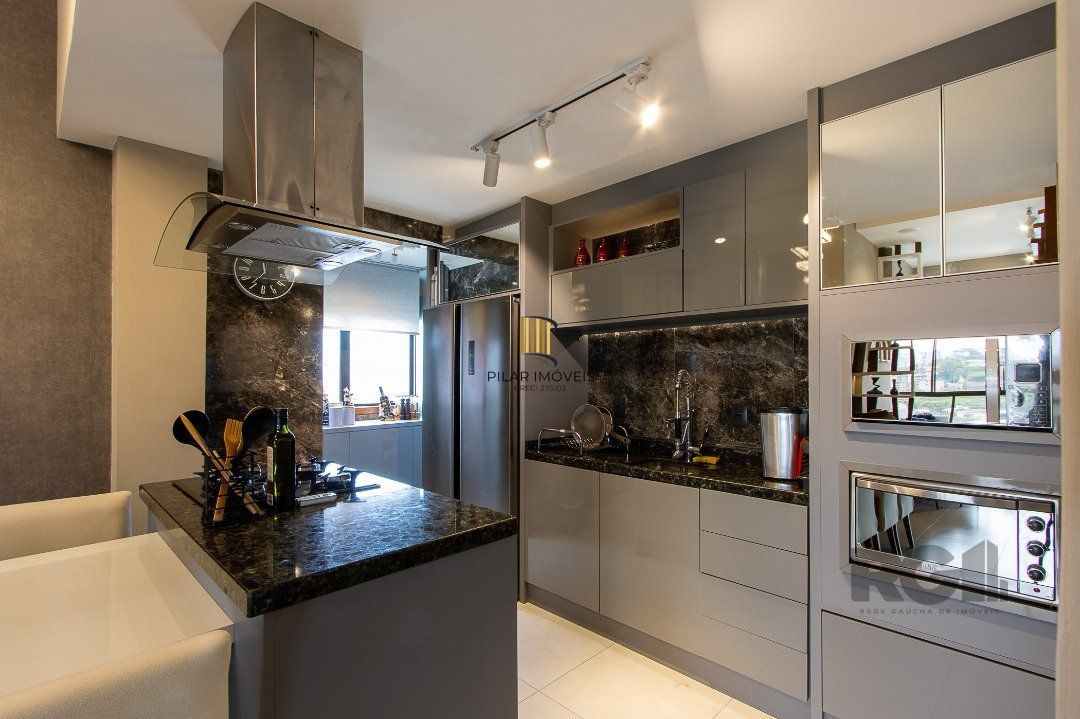 Cobertura para Venda - 209m², 3 dormitórios, sendo 1 suites, 2 vagas - Bela Vista