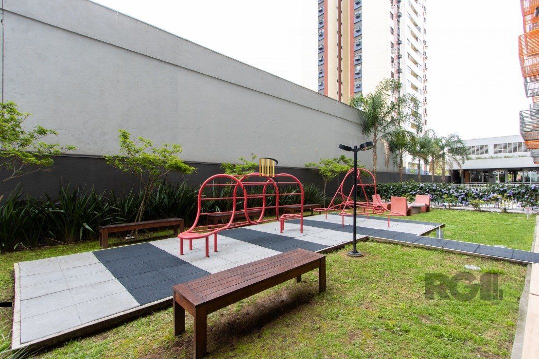 Apartamento 3 dormitórios no bairro Farroupilha