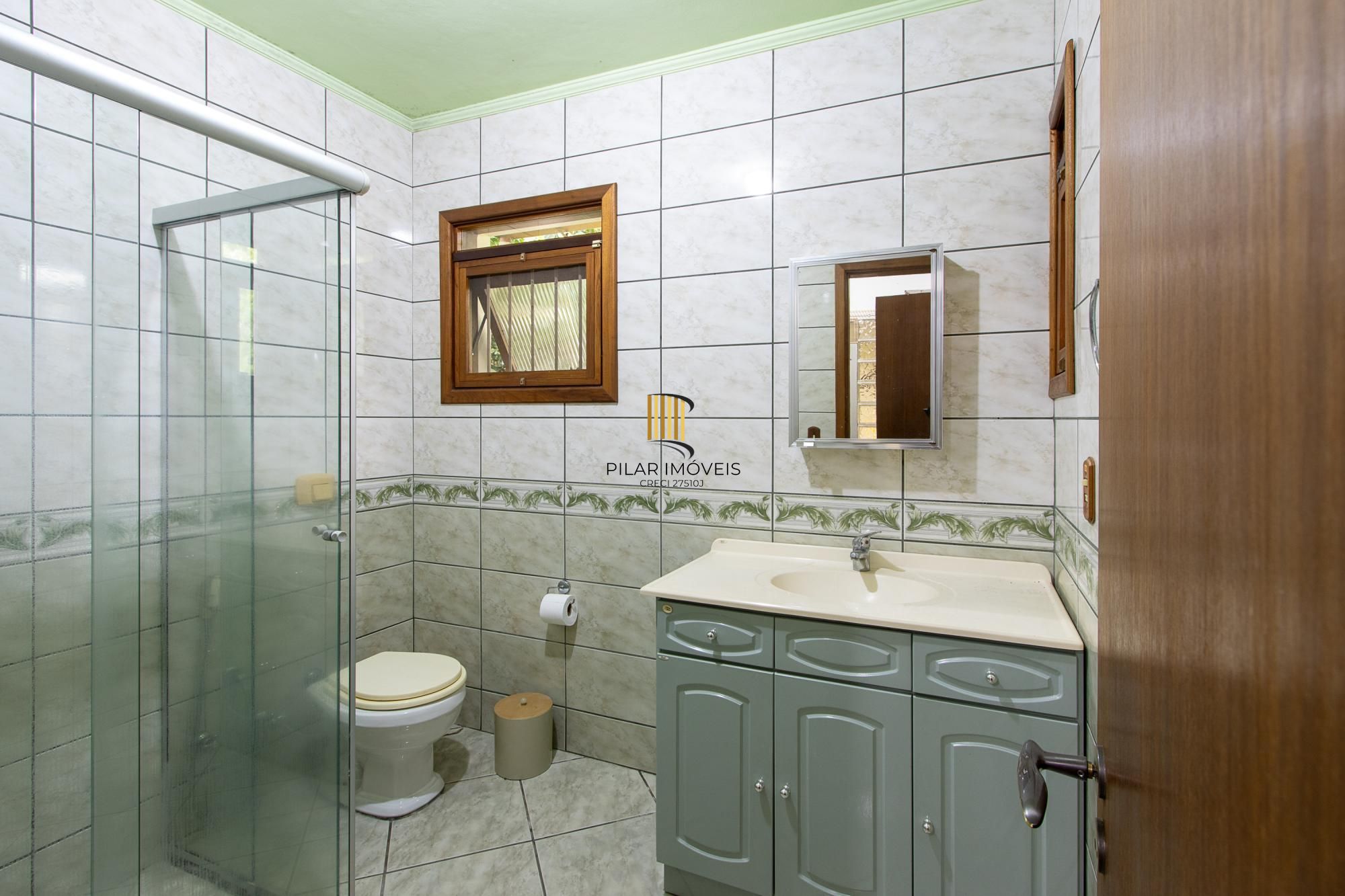 Casa térrea, nova, 3 quartos, 1 suite - Bairro Belém Velho