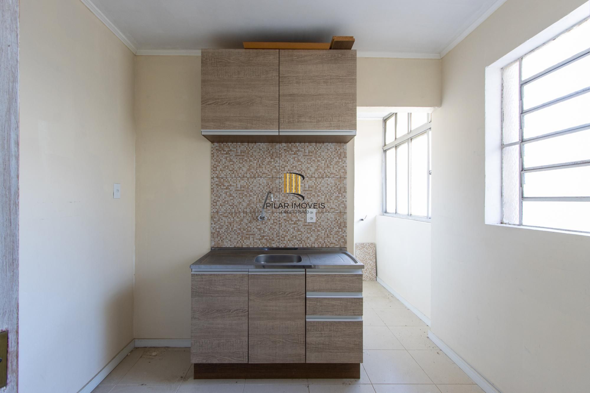 OPORTUNIDADE - APARTAMENTO de 2 dormitórios no bairro TRISTEZA, zona sul de PORTO ALEGRE/RS.