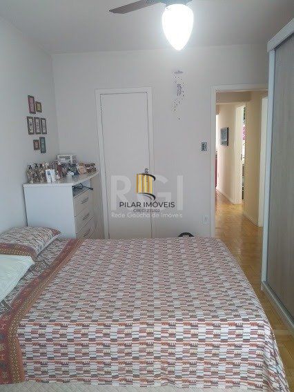 Apartamento para Venda - 125.45m², 3 dormitórios, sendo 1 suites, 1 vaga - Petrópolis