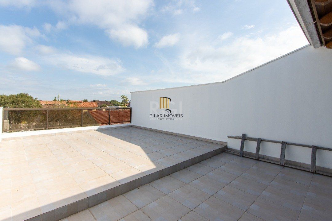 Casa para Venda - 204m², 3 dormitórios, sendo 3 suites, 2 vagas - Espirito Santo
