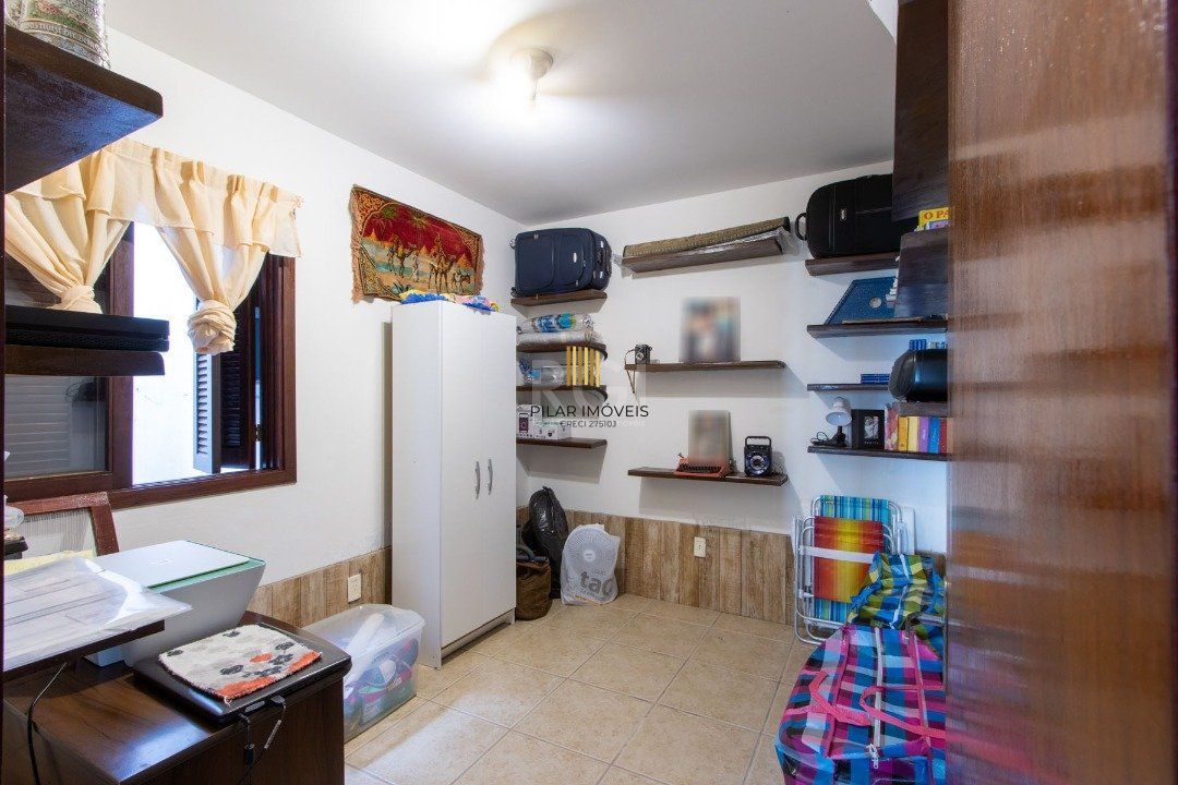 Casa para Venda - 111m², 3 dormitórios, sendo 1 suites, 1 vaga - Espirito Santo