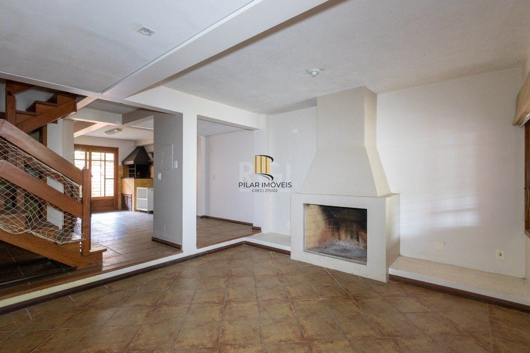 Casa para Venda - 178m², 3 quartos, 1 suite, 2 vagas - Jardim Isabel