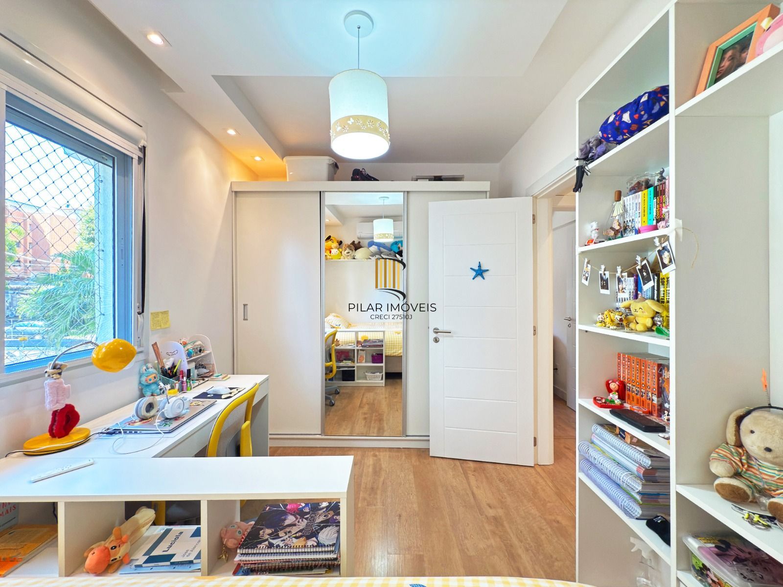 Excelente apartamento de 3 dormitórios, 1 suíte e 2 vagas de garagem.