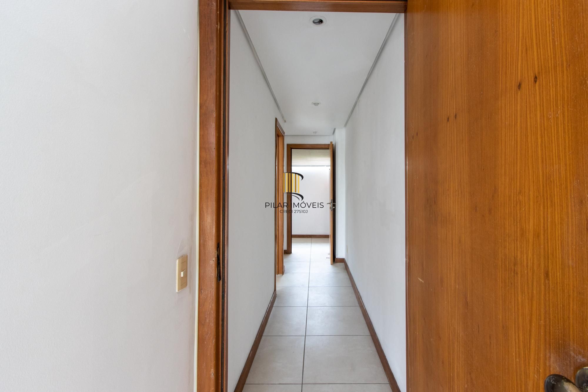 Sala comercial no Edifício Uarumã.