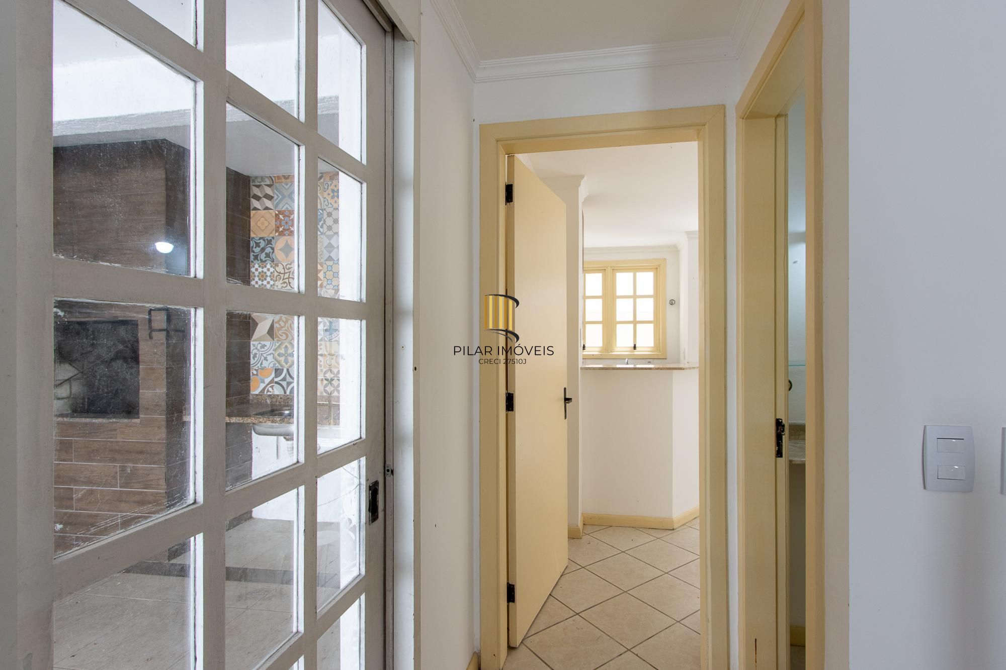 Casa em condomínio, 3 dormitórios (1 suite) 2 vagas - Jardim Isabel