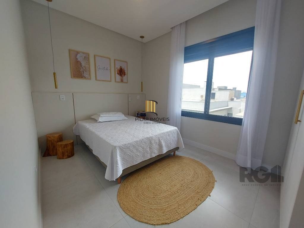 Casa de Condomínio 4 dormitórios no bairro Centro