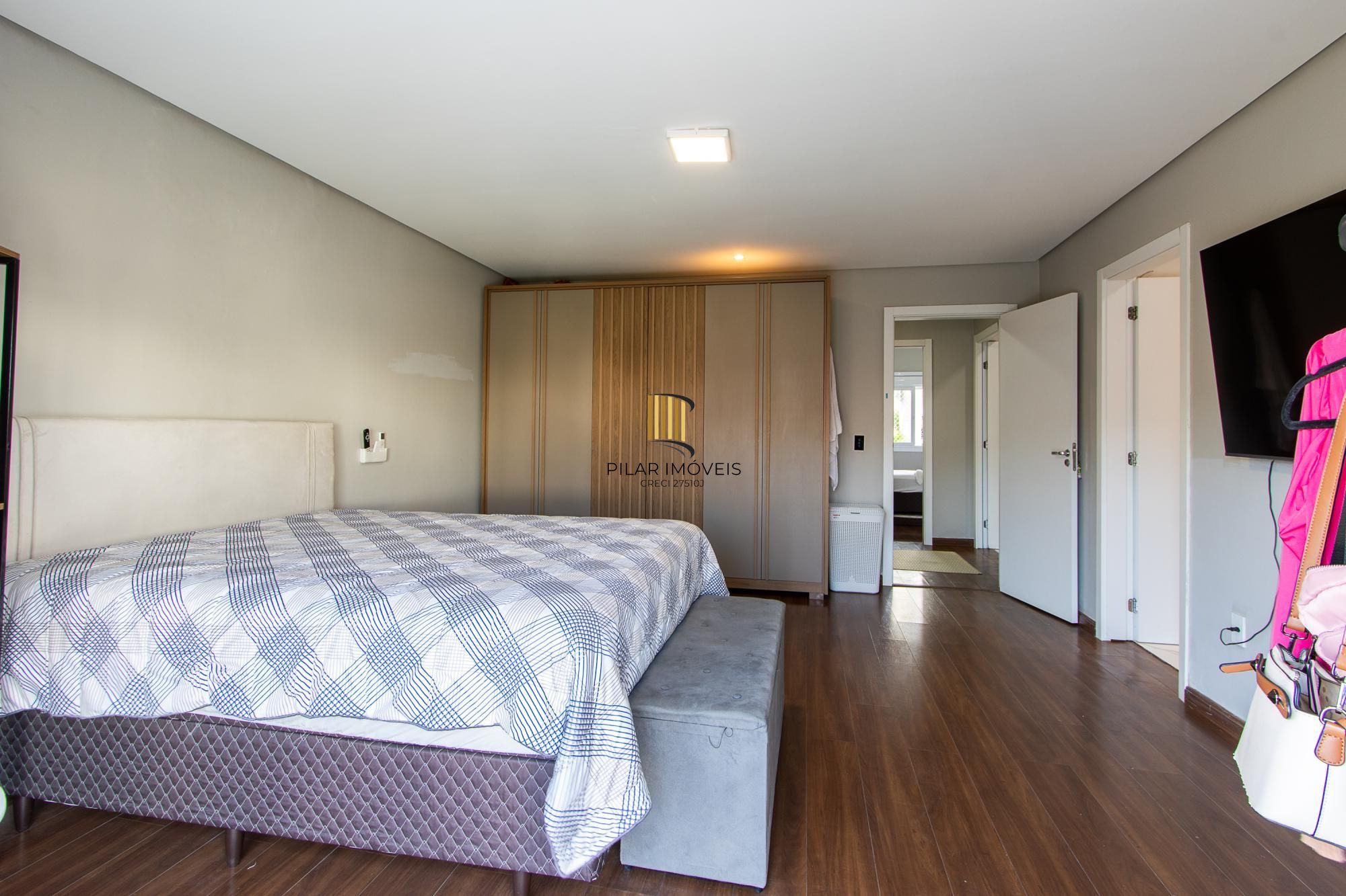 Casa Condominio 2 Dormitório(s) Bairro Hípica