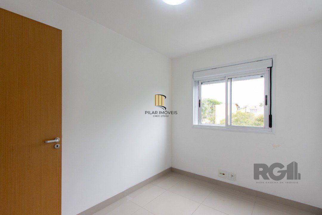 Apartamento semi-mobiliado, com área privada de 50,95 M2