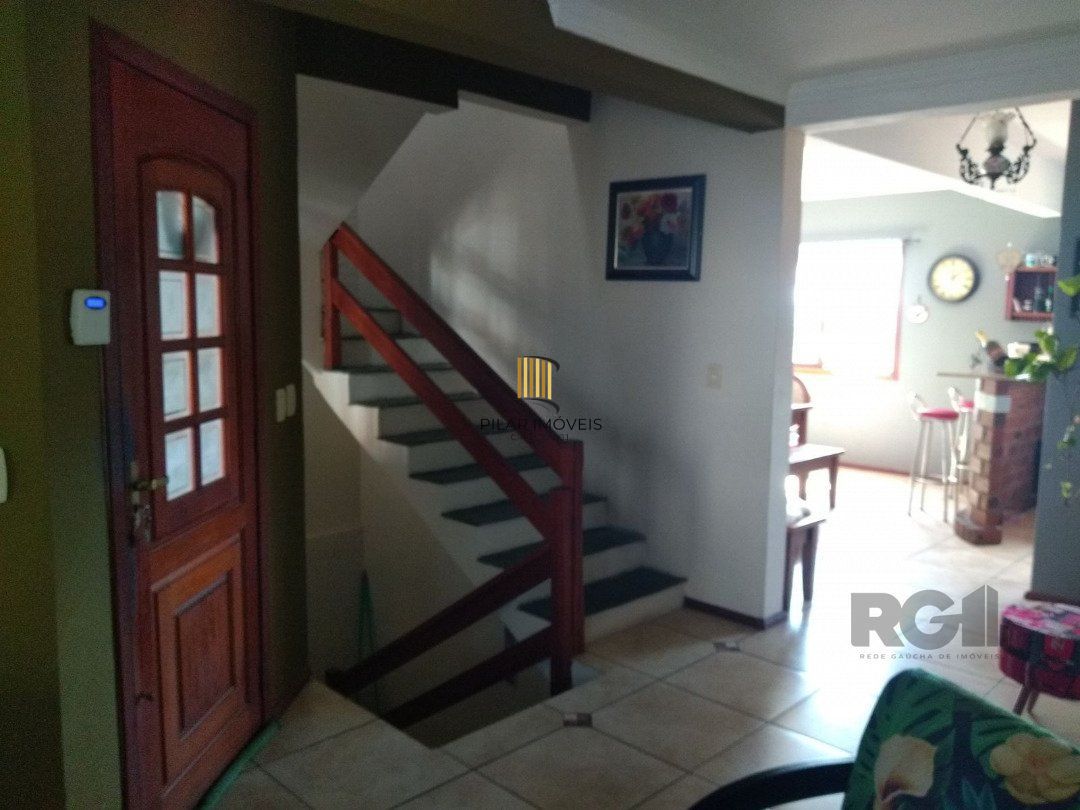 Casa 4 dormitórios no bairro Espírito Santo