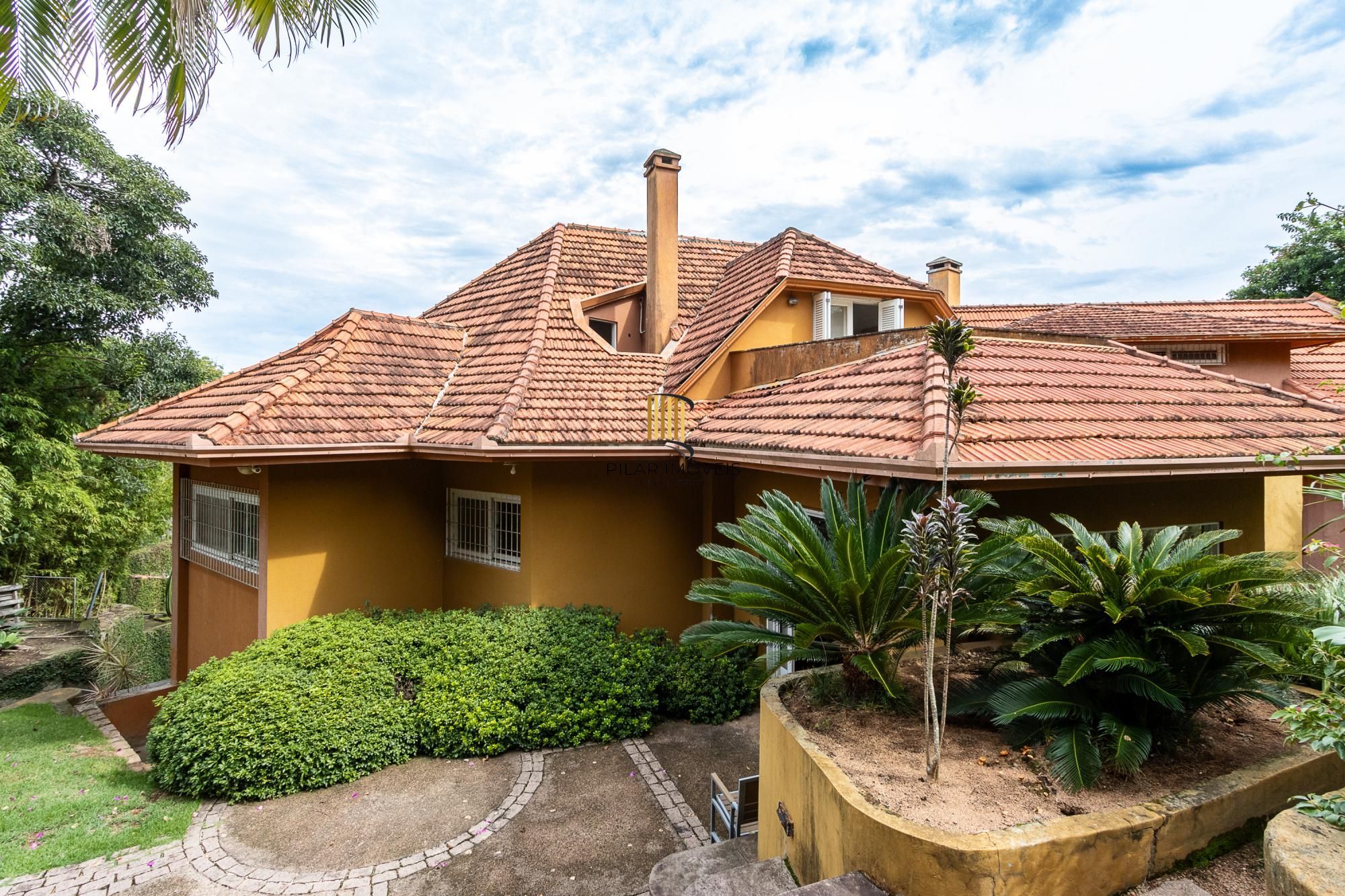 Casa 4 dormitórios no bairro Vila Conceição