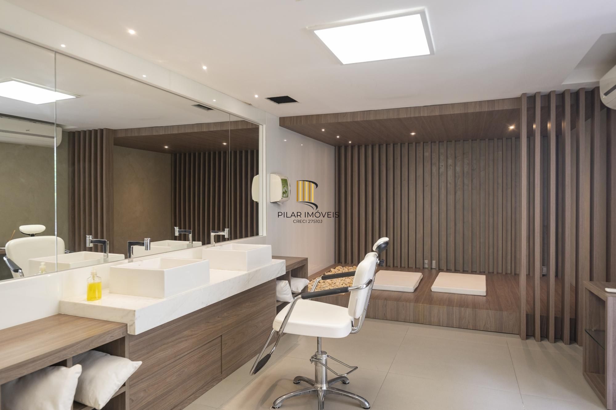 Loft com 39m², 1 vaga no bairro Auxiliadora em Porto Alegre