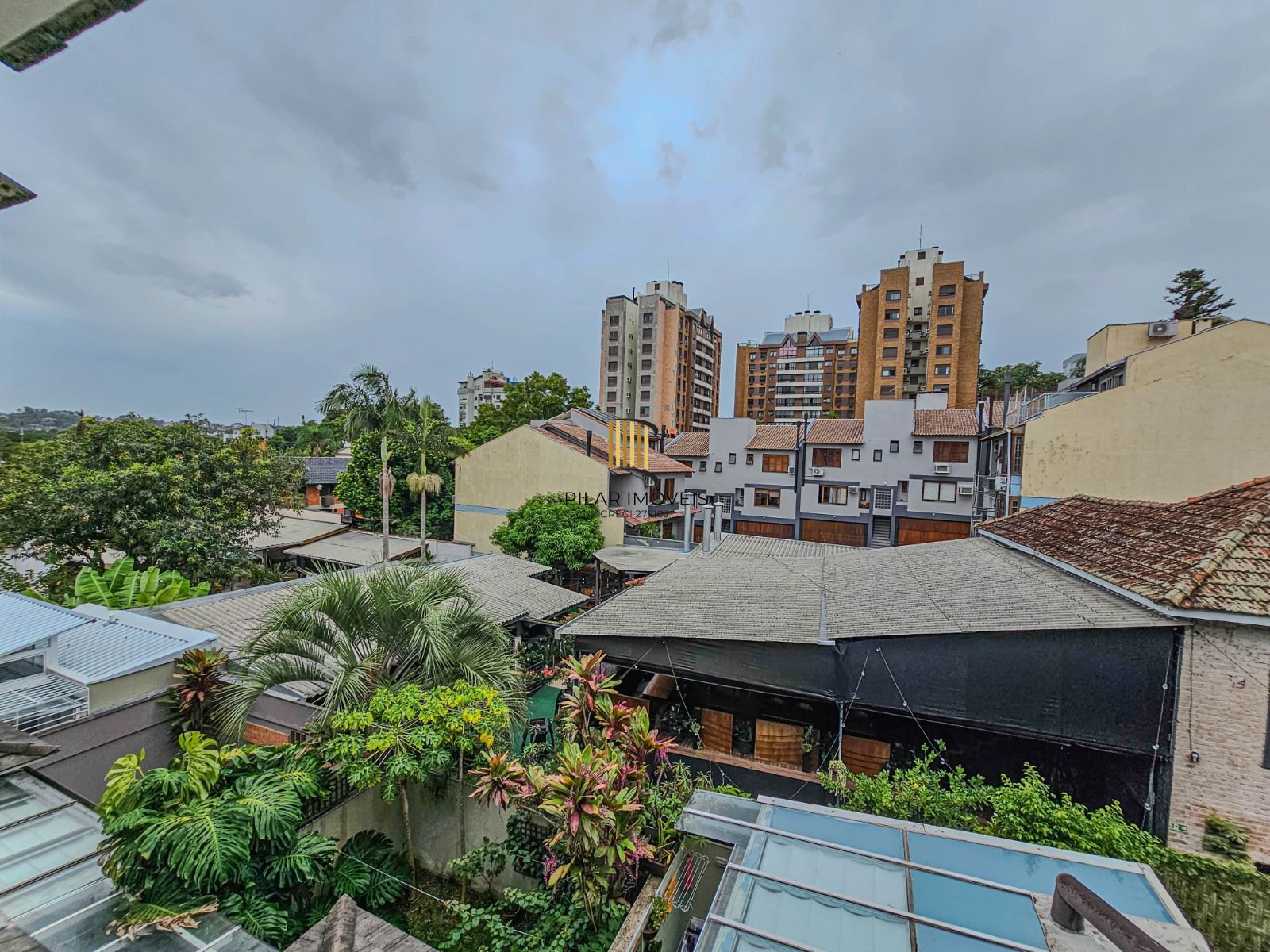 Casa de Condomínio 3 dormitórios no bairro Tristeza
