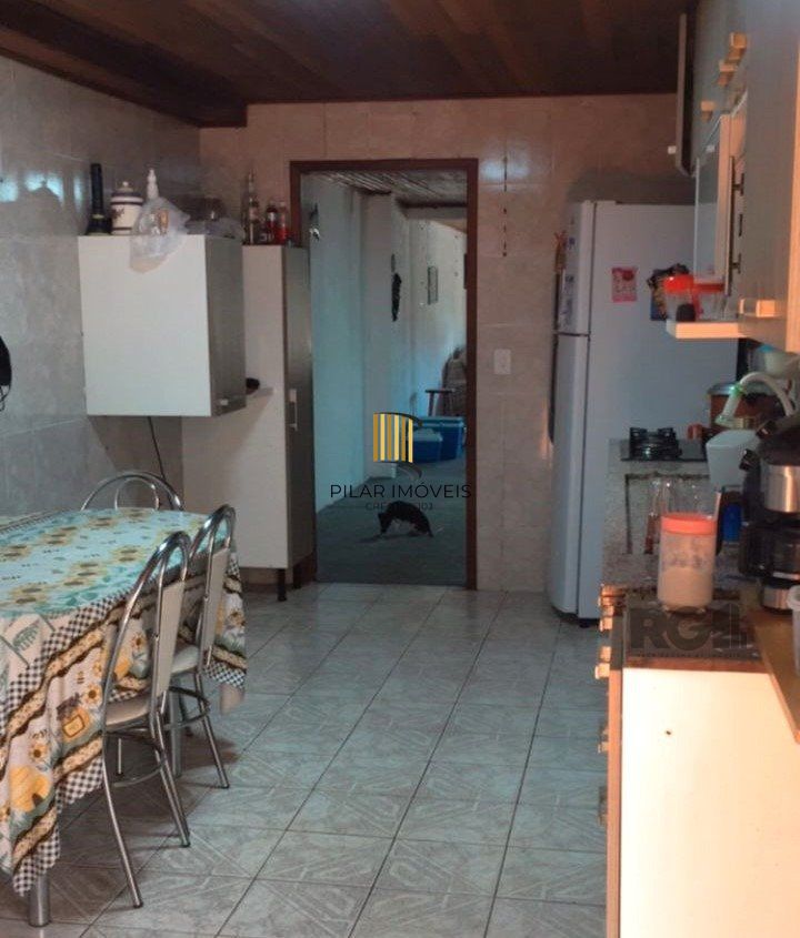 Casa Térrea | 4 quartos | 5 vagas | 220,0m2 | Bairro Rubem Berta