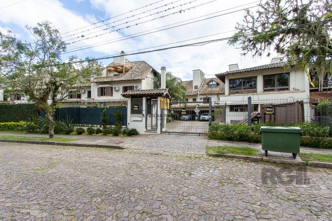 Casa condomínio | 3 Quartos | 1 Suíte | 2 Vagas | 249,20m2 Privativos | Bairro Assunção