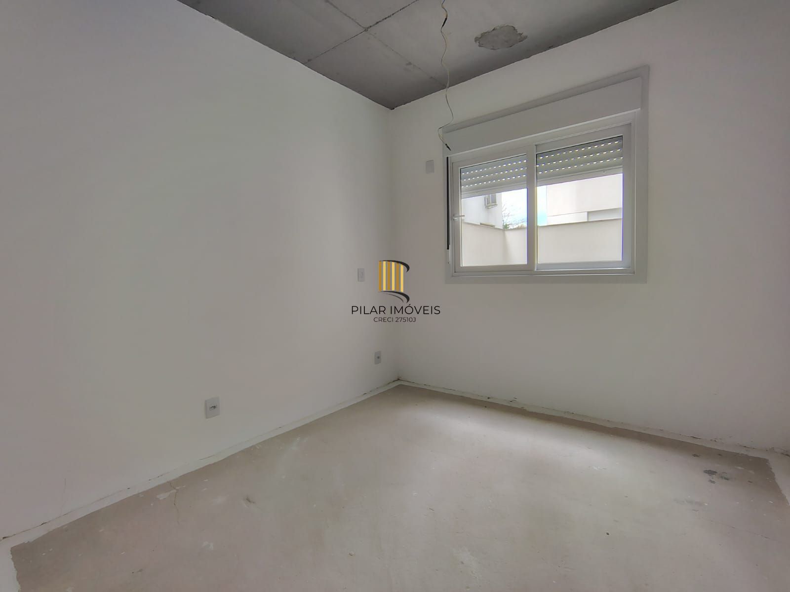 Apartamento Garden de 2 dormitórios, 1 suíte e 2 vagas de garagem.