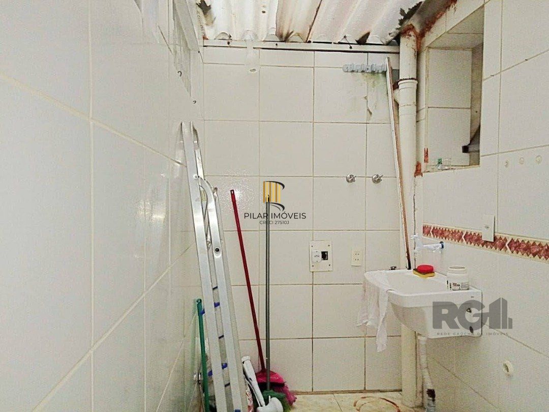 Apartamento 2 dormitórios no bairro Cavalhada