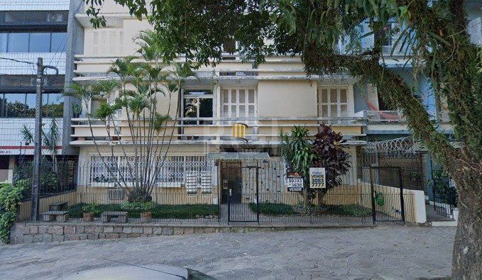 Apartamento para Venda - 77m², 3 dormitórios, Petrópolis