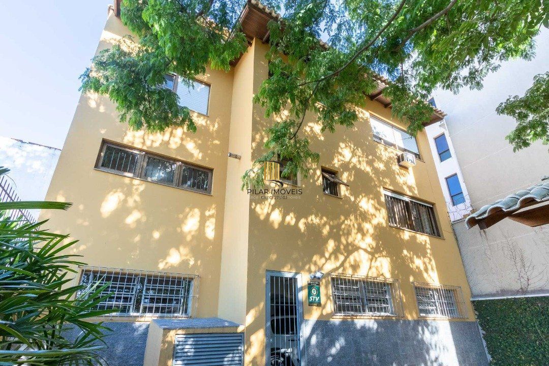 Casa para Venda - 308.25m², 3 dormitórios, sendo 1 suites, 5 vagas - Cristal
