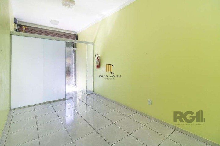 Sala Comercial no bairro Camaquã