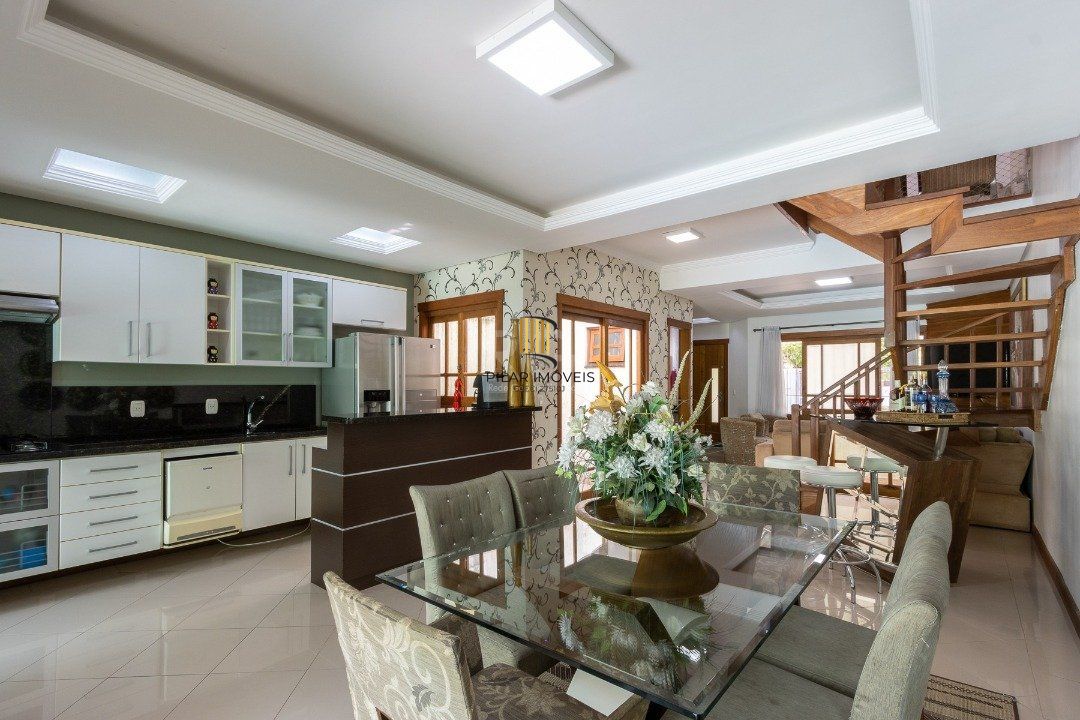 Casa para Locação/Aluguel - 222.26m², 3 dormitórios, sendo 1 suites, 3 vagas - Ipanema