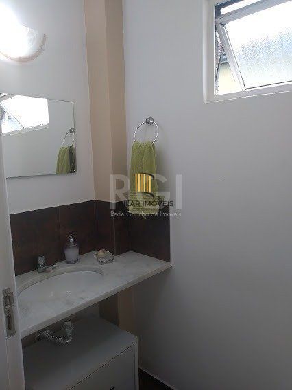 Apartamento para Venda - 125.45m², 3 dormitórios, sendo 1 suites, 1 vaga - Petrópolis