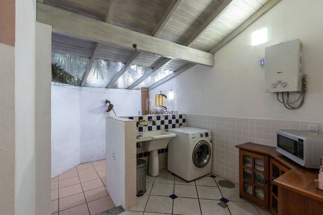Casa Condominio para Venda - 233.52m², 3 dormitórios, sendo 3 suites, 2 vagas - Ipanema
