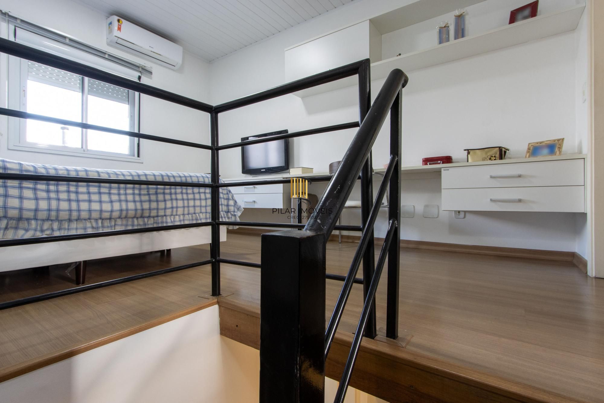 Casa de Condomínio 3 dormitórios no bairro Cavalhada