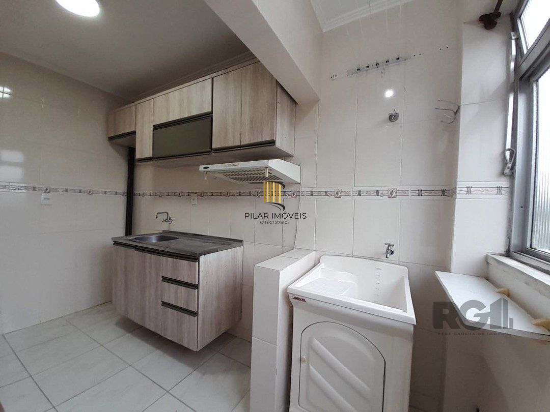 Apartamento para venda - 2 quartos, 66m2, semimobiliado, vaga coberta