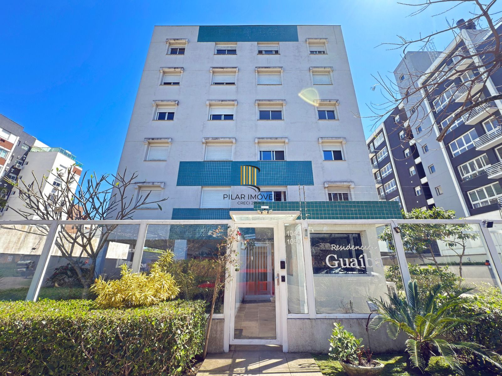 Excelente apartamento de 3 dormitórios, 1 suíte e 2 vagas de garagem.