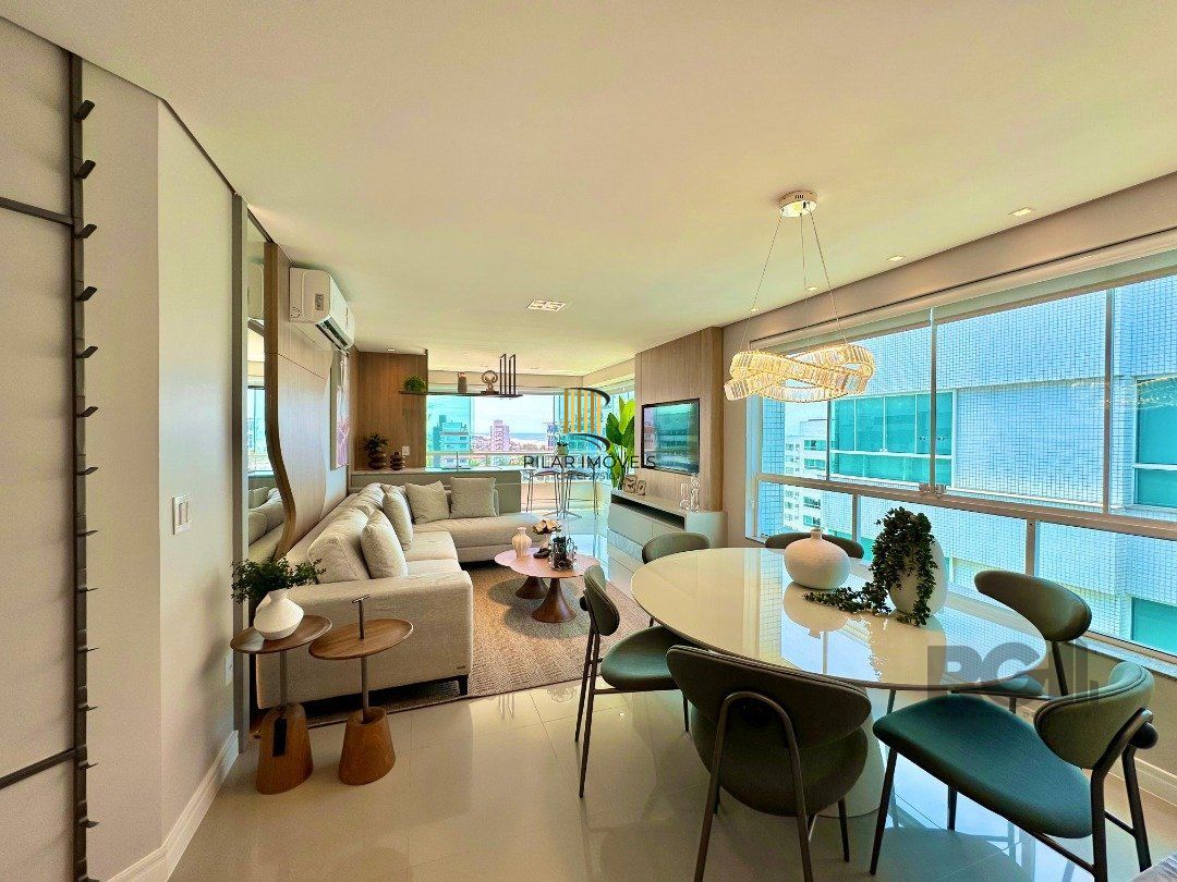 APARTAMENTO À VENDA  COM INFRAESTRUTURA ESPETACULAR !!!