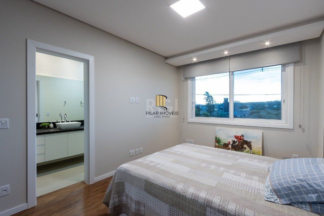 Casa de Condomínio 3 dormitórios no bairro Belém Novo