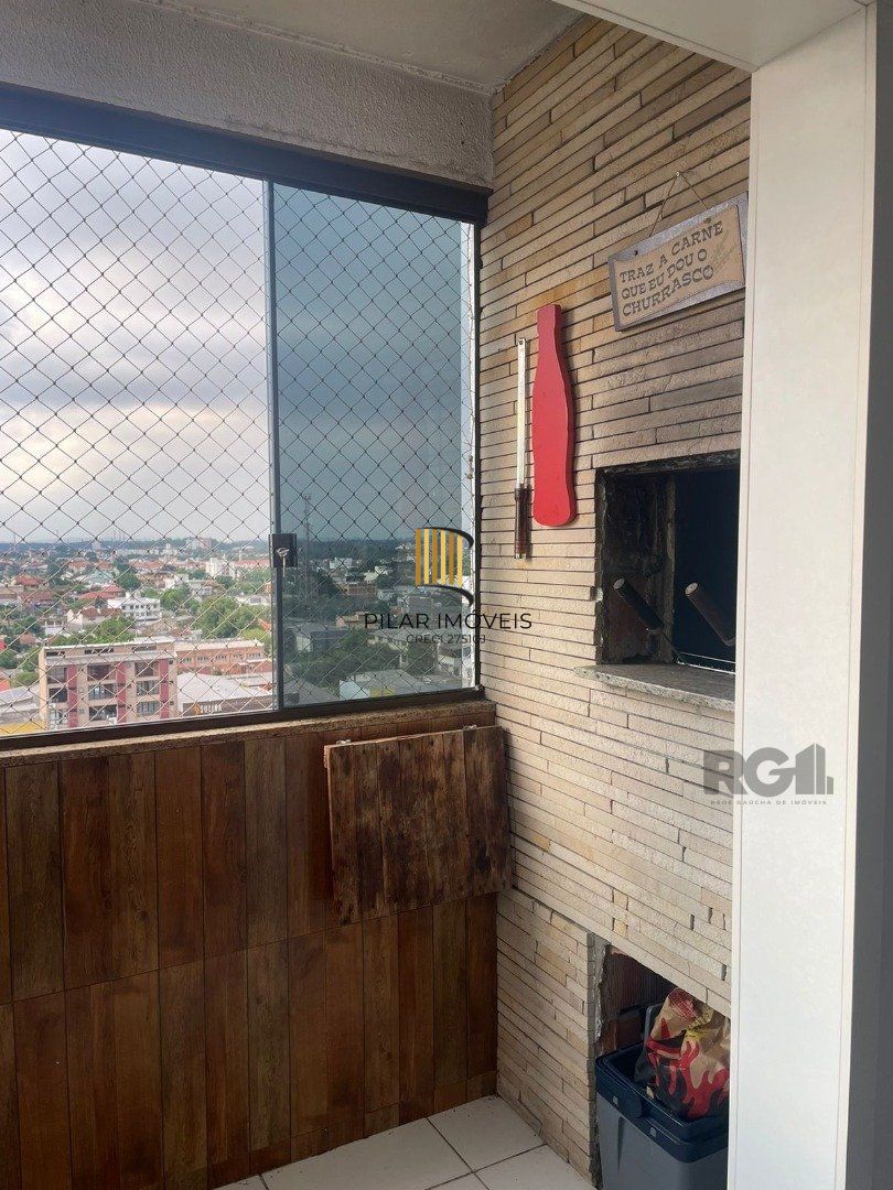 Apartamento 2 dormitório no Bairro Marechal Rondon com vaga coberta