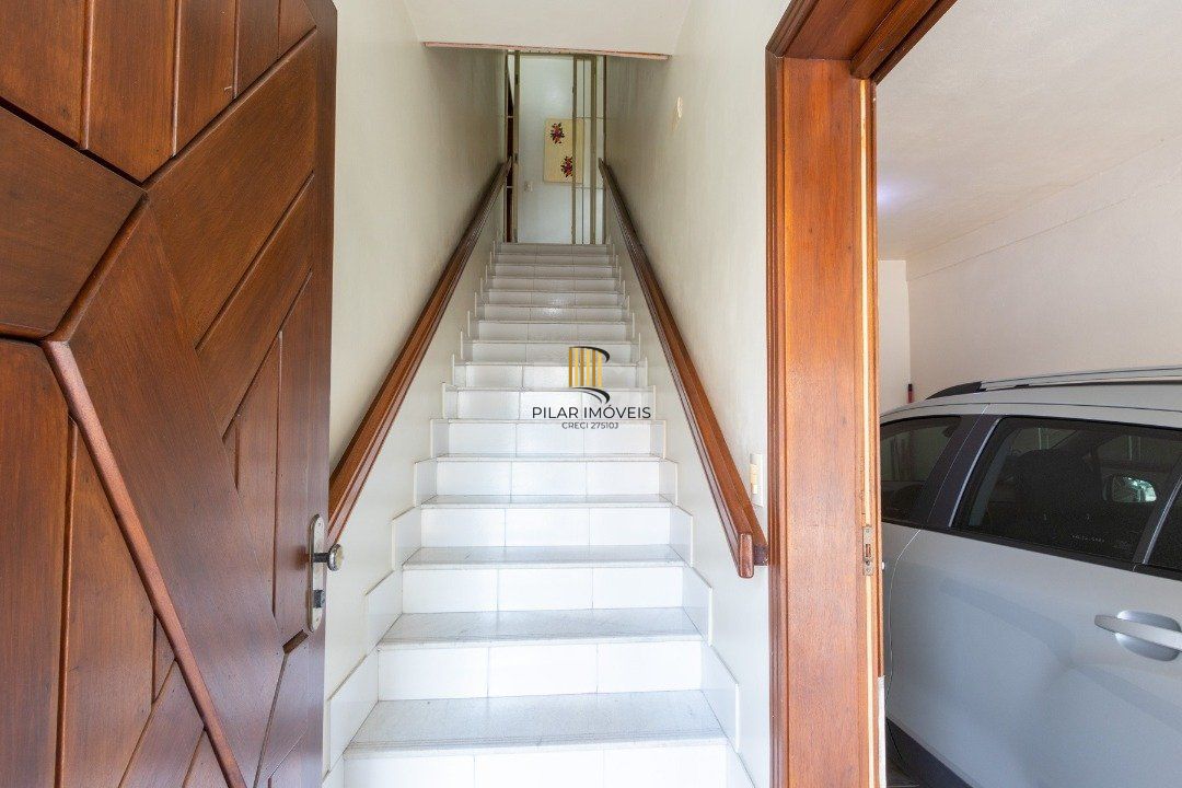 Predio para Venda - 215.37m², 0 dormitórios, Menino Deus