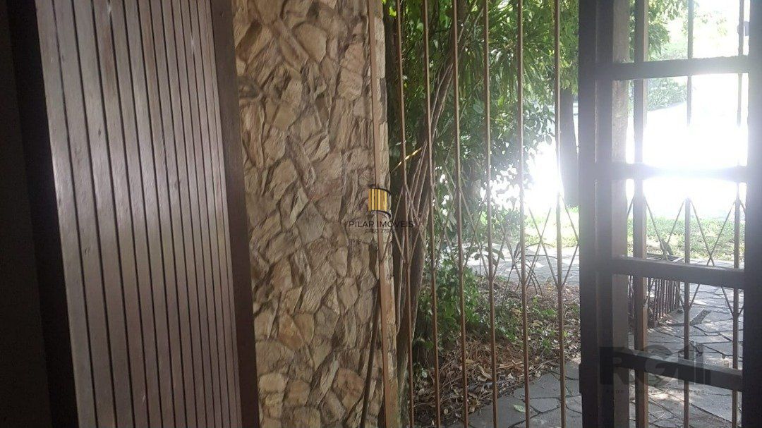 Terreno de esquina em bairro nobre da capital