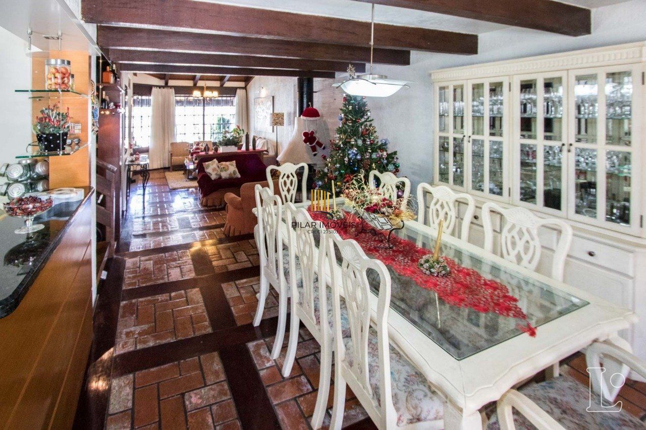 Casa para Venda - 238.68m², 4 dormitórios, sendo 1 suites, 4 vagas - Ipanema