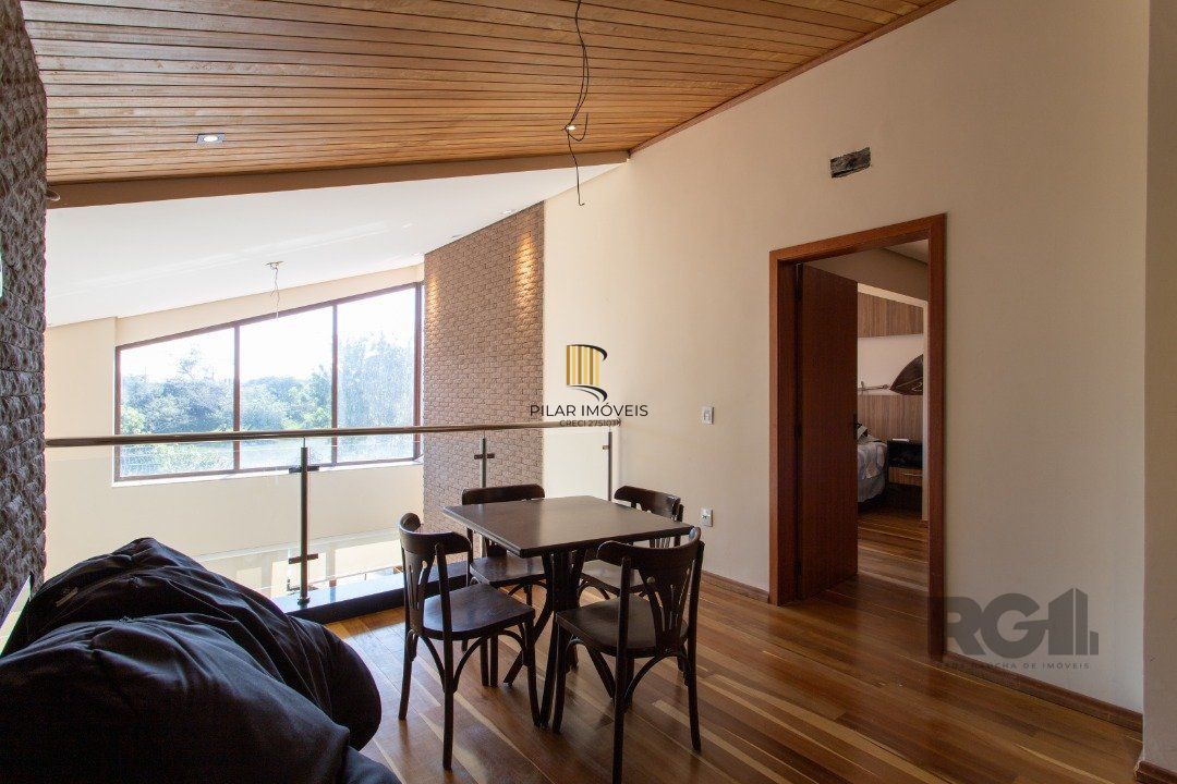 Casa de Condomínio 4 dormitórios no bairro Belém Novo