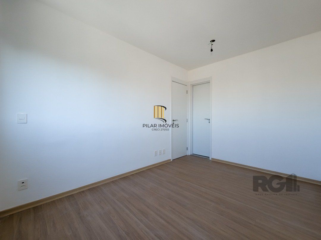 Apartamento para Venda - 71.76m², 2 dormitórios, sendo 1 suíte, 1 vaga - Azenha