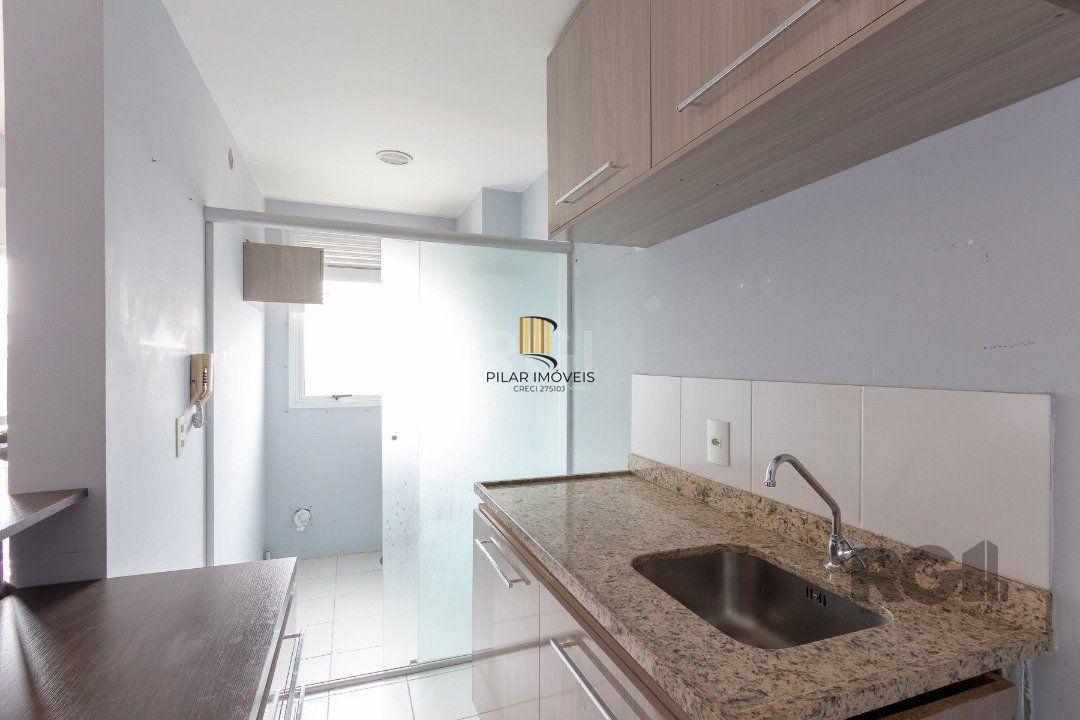 Apartamento de 50,85m2, 2 dormitórios, 1 banheiro e 1 vaga escriturada.