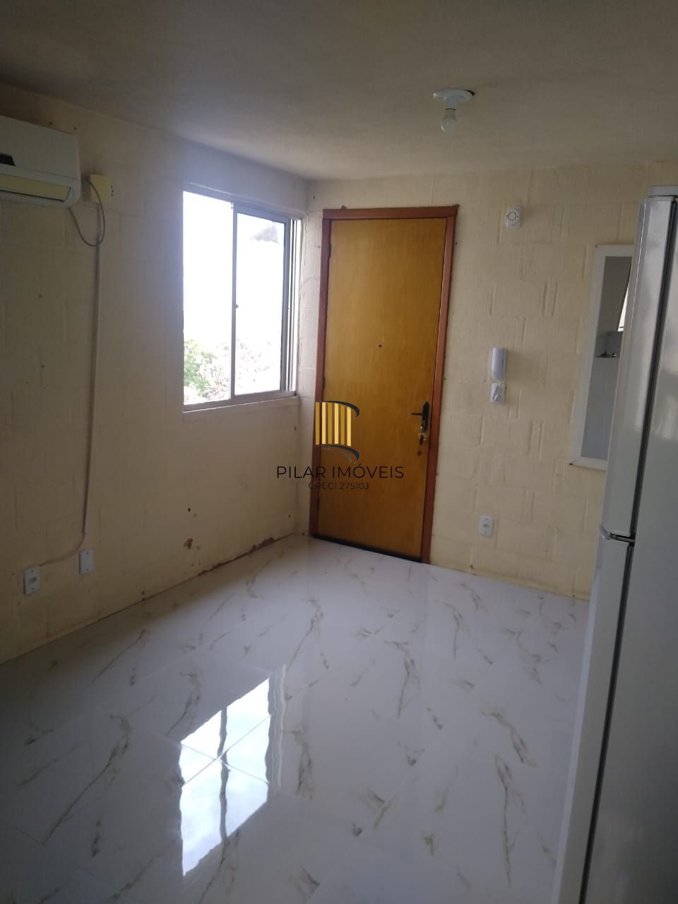 APARTAMENTO 2 DORMITÓRIOS E 1 VAGA DE GARAGEM PRONTO PARA MORAR NO BAIRRO VILA NOVA