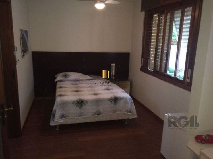 Casa de Condomínio 3 dormitórios no bairro Cavalhada