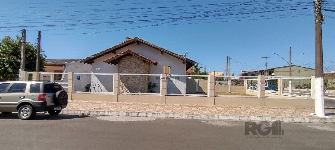 Casa 2 dormitórios no bairro Centro