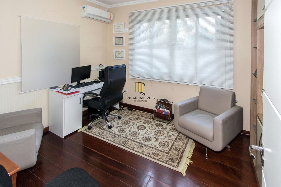 Casa para Venda - 393.58m², 4 dormitórios, sendo 2 suites, 6 vagas - Vila Assunção